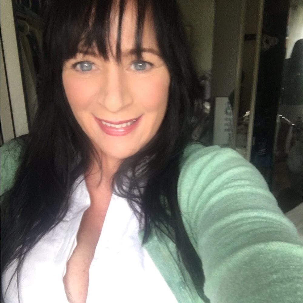 Meet your Posher, Sherry